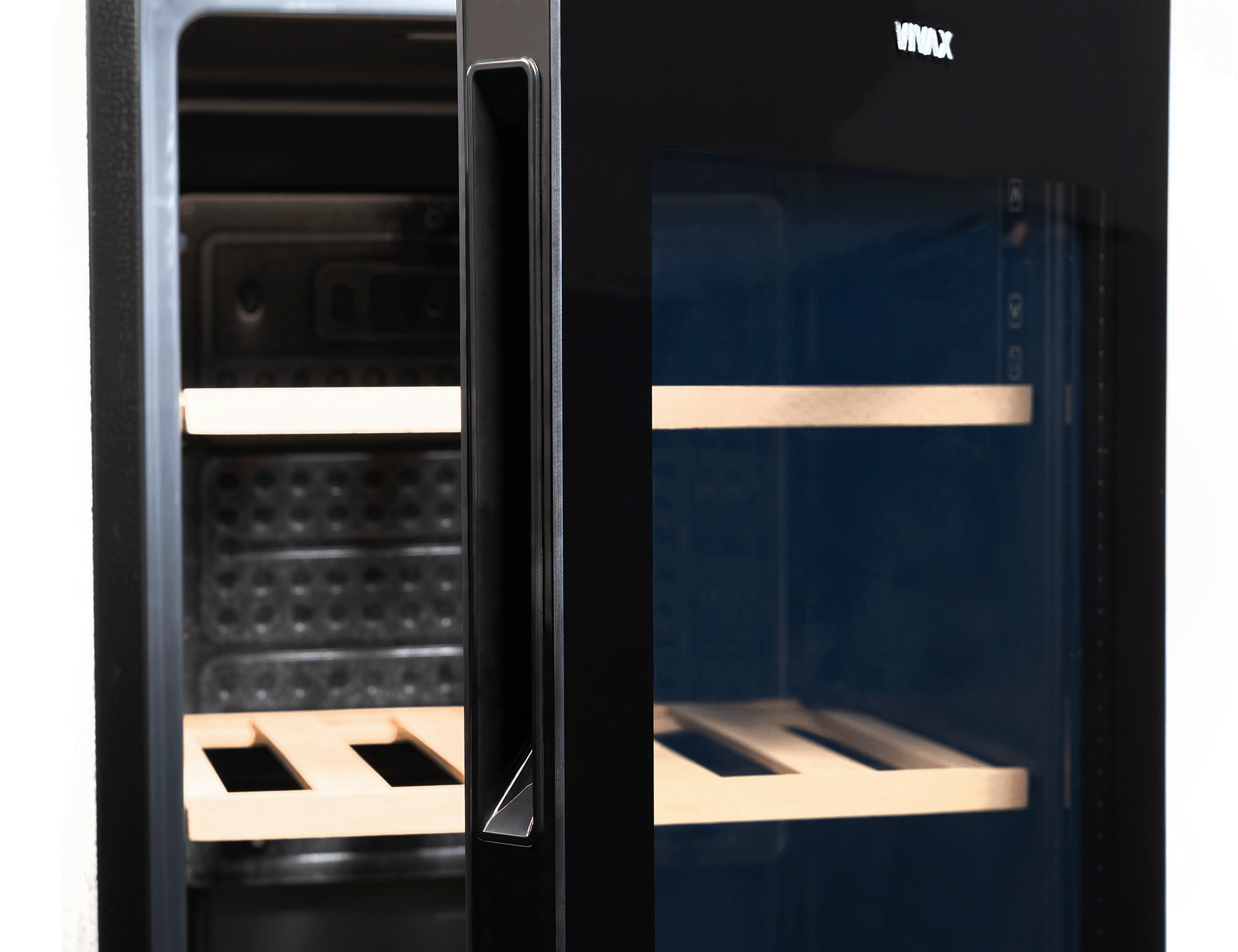 Ftohës Per Verë Vivax  CW-094S