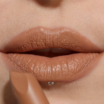 Revolution – Satin Lipstick Lip Allure – Divine Brown